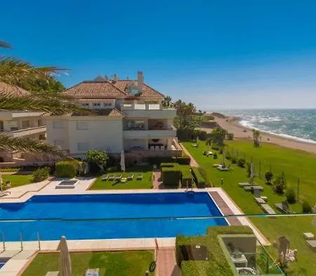 Apartment 212 Heaven Apartments, Guadalmansa Playa